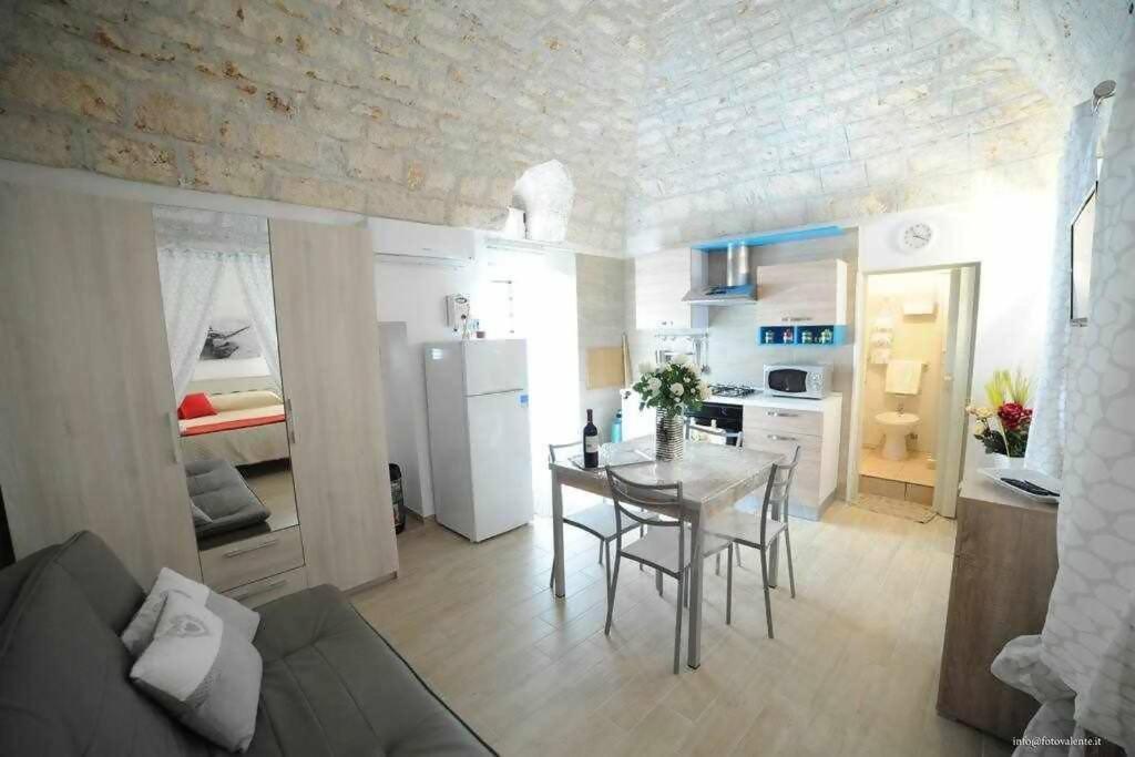 Вилла Antica Dimora Giusy Остуни Экстерьер фото